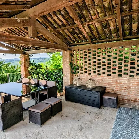 Дом отдыха Perla, Hilltop Location With Pool *