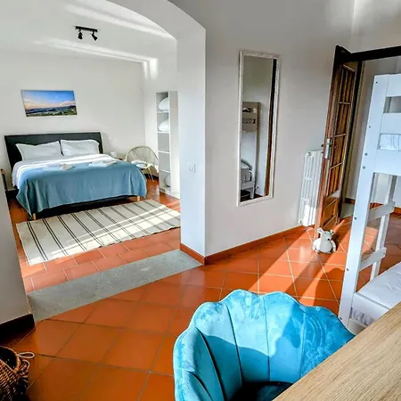 Ferienhaus Perla, Hilltop Location With Pool Calosso