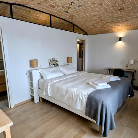 Perla, Hilltop Location With Pool *