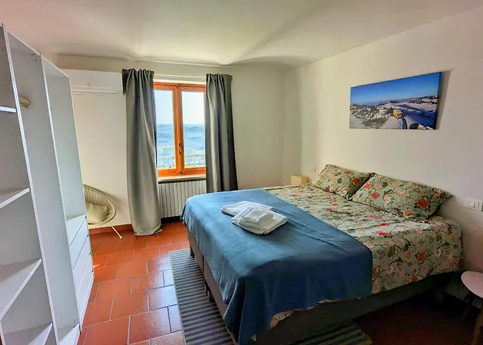Perla, Hilltop Location With Pool Сasa de vacaciones