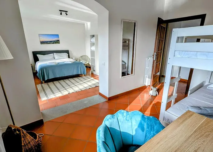 Сasa de vacaciones Perla, Hilltop Location With Pool Calosso